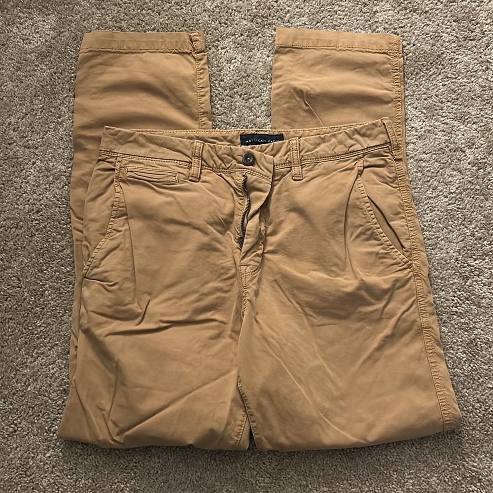 American Eagle Mens 31Wx32L Original Straight Tan Khaki Pants